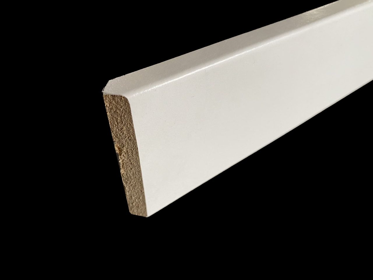 plinthe blanche bord carré 12 x 70 mm