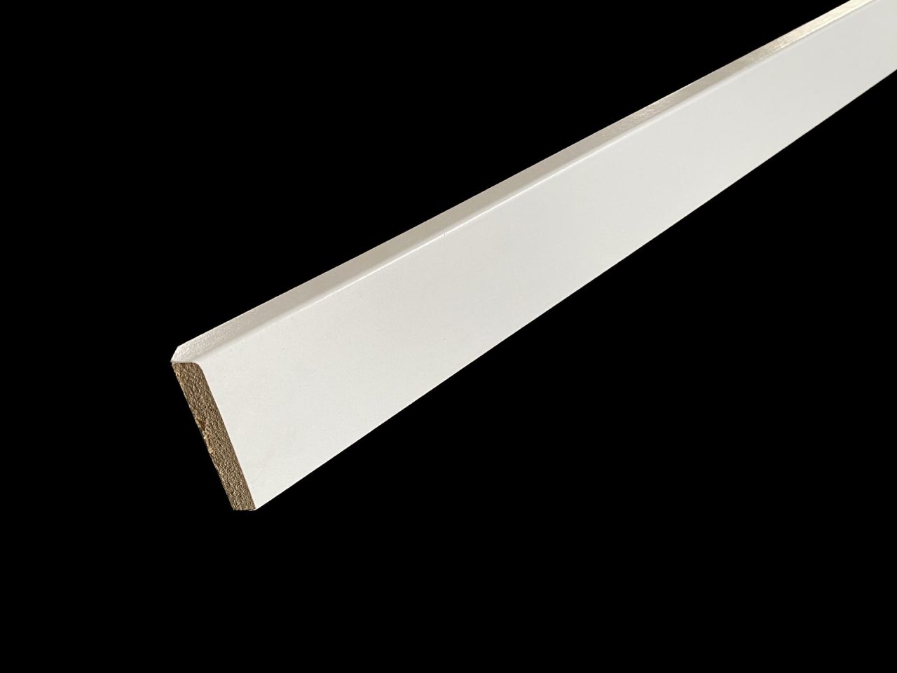 plinthe blanche bord carré 12 x 70 mm