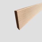 plinthe chêne massif 12x710mm bord carré 1