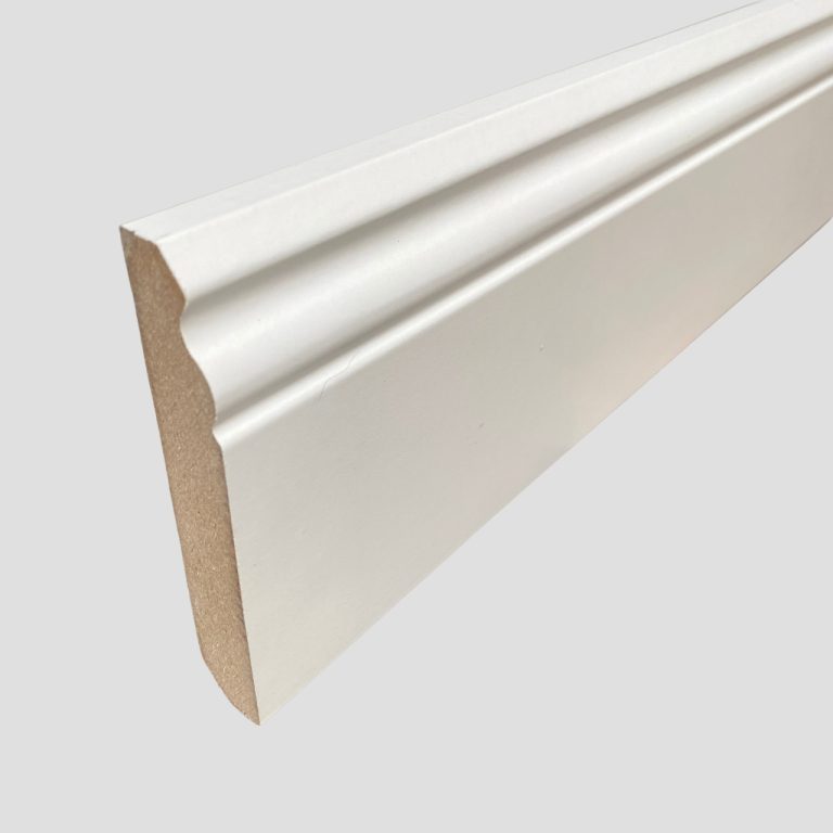 plinthe moulurée blanche 19x120mm 2