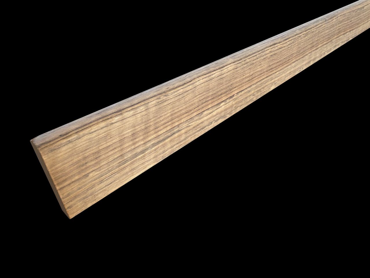plinthe placage teck