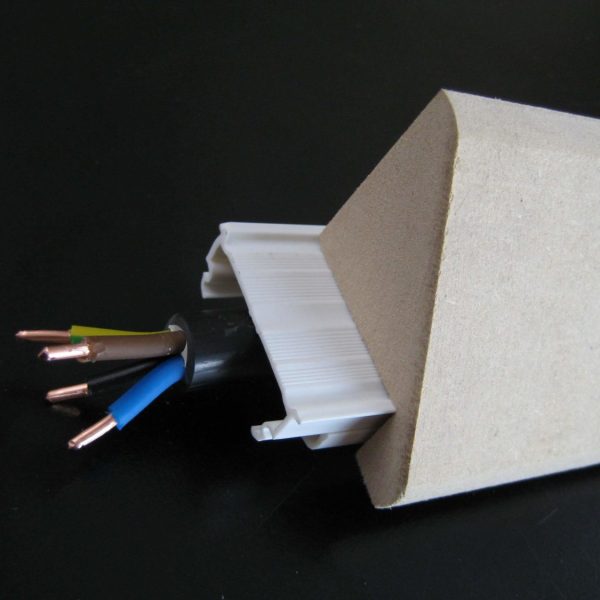 baguette d'angle électrique cache goulotte