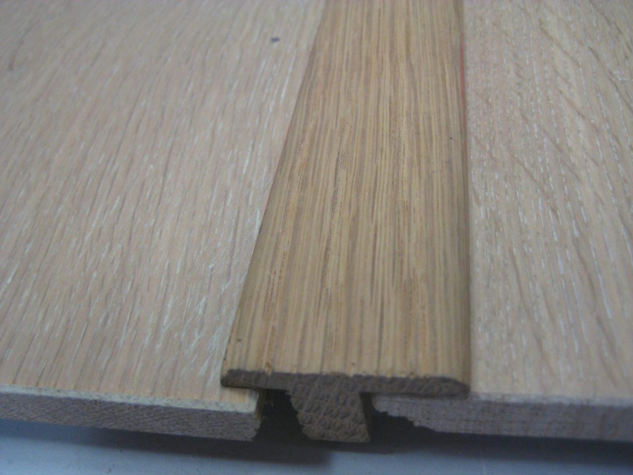 Barre de seuil 21 x 35 mm pour parquets de 18 mm