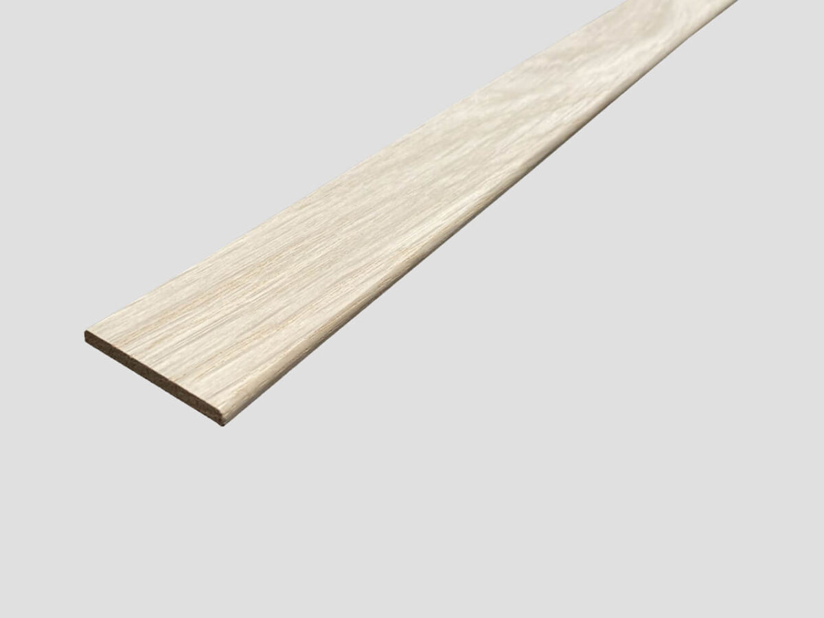 Cimaise chêne massif, traditionelle - Section : 16 x 58 mm