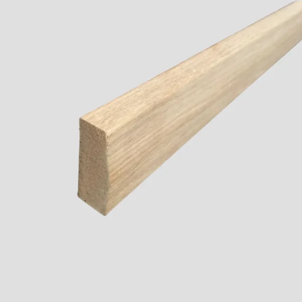 sabots de plinthe placage chêne