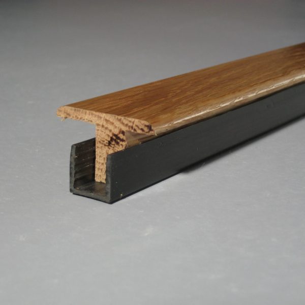 Profil U PVC pour barre de jonction à clipser