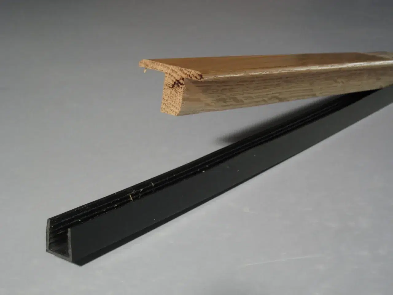 Profil U PVC pour barre de jonction à clipser