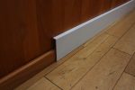 Surplinthe blanche de rénovation 20 x 119 mm
