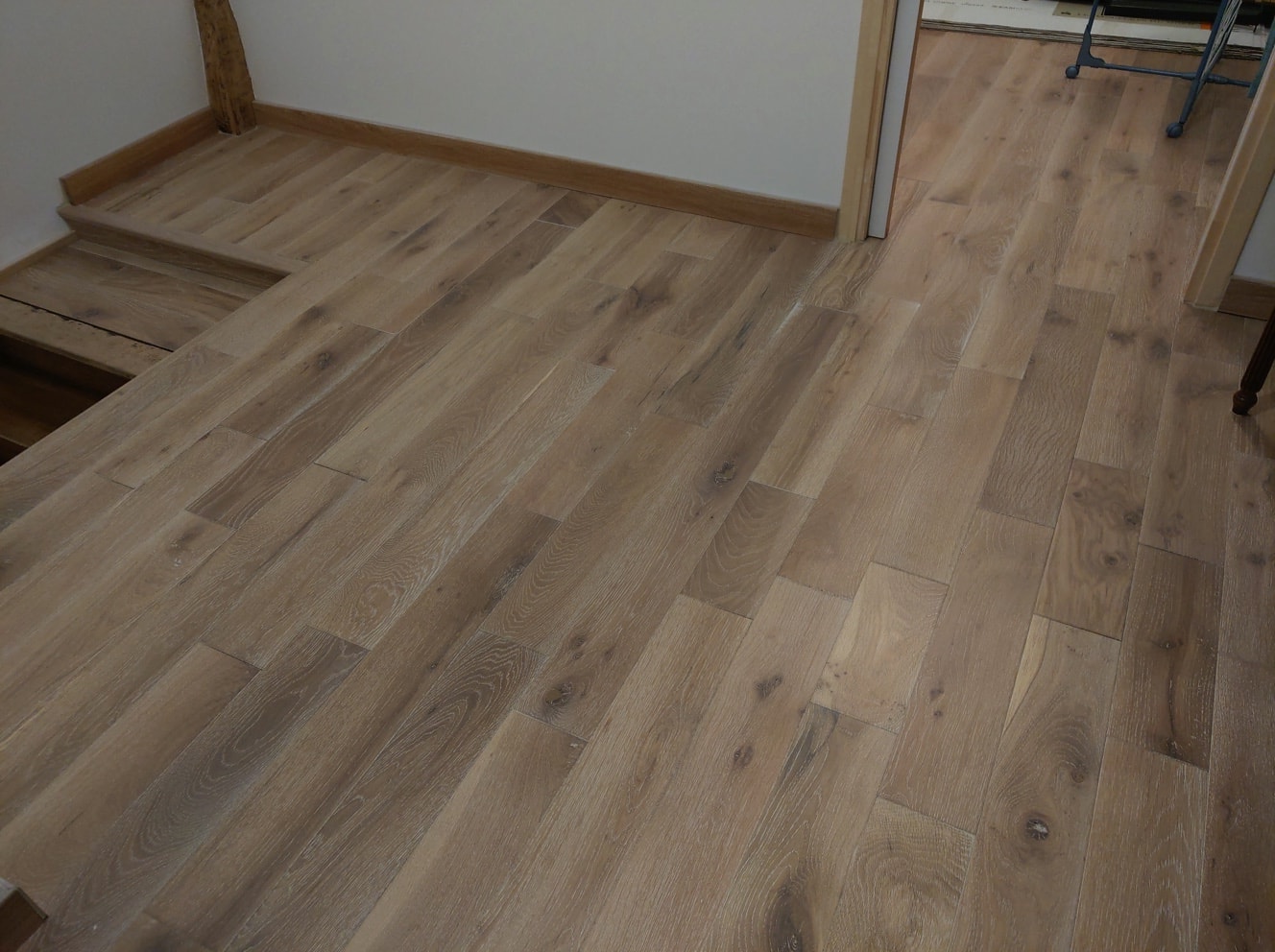 parquet chene massif cérusé blanc