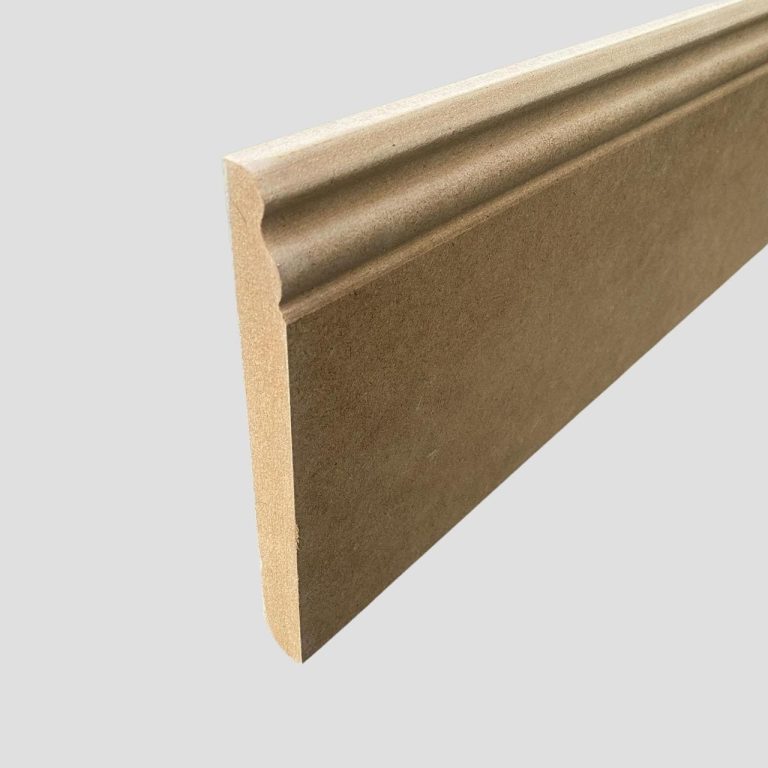 plinthe moulurée haute