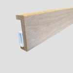 plinthe électrique chêne massif 22x68mm (2)