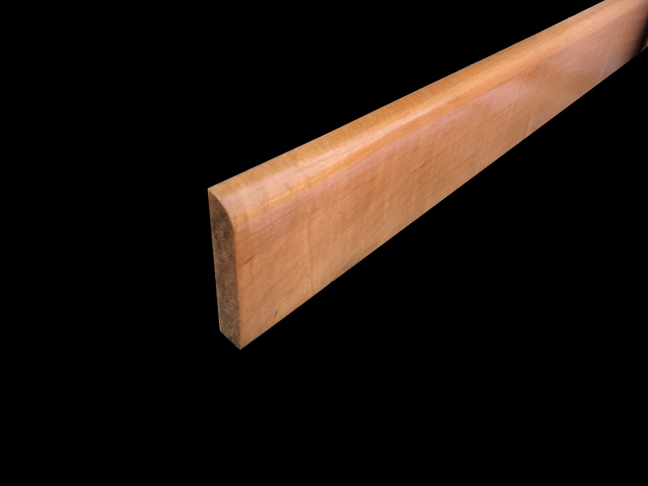 plinthe placage hêtre étuvé