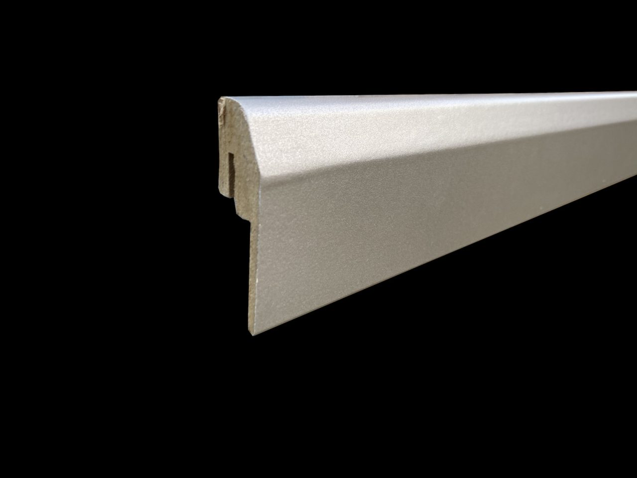 plinthe électrique décor alu