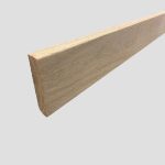 plinthe chene massif bord droit 20x100mm
