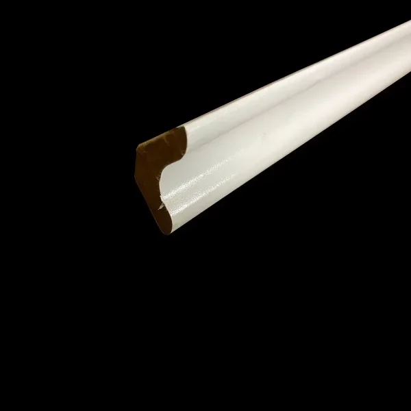 corniche plafond blanche