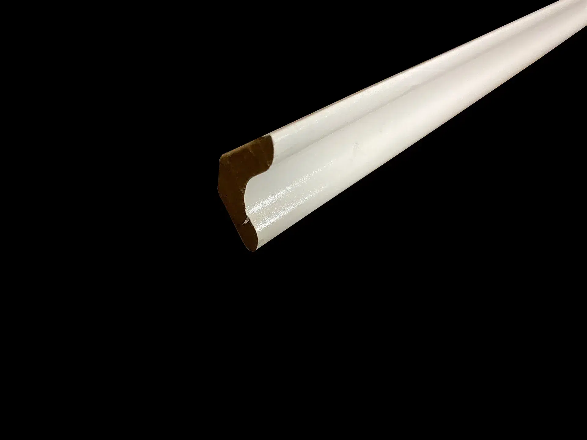 corniche plafond blanche