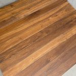 parquet contrecollé chpêne teinte brune 15 x 90 mm