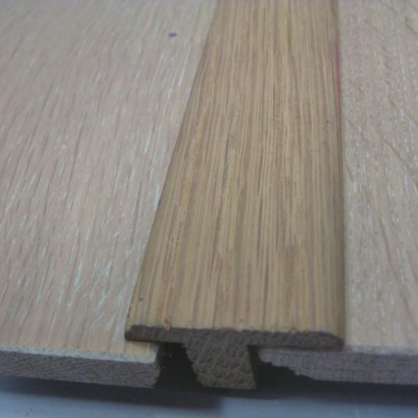 Barre de jonction 14 x 35 mm en chene massif