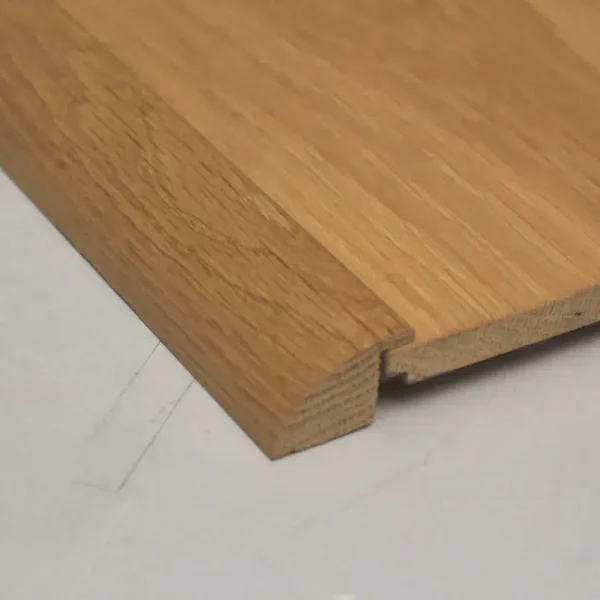 Barre de seuil 18 x 35 mm à recouvrement