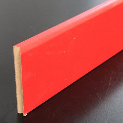 plinthe papier décor rouge